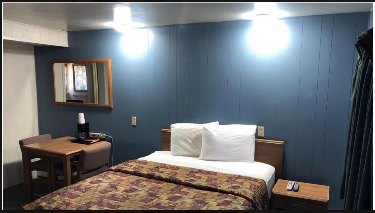 Wyoming Motel 휘트랜드 외부 사진